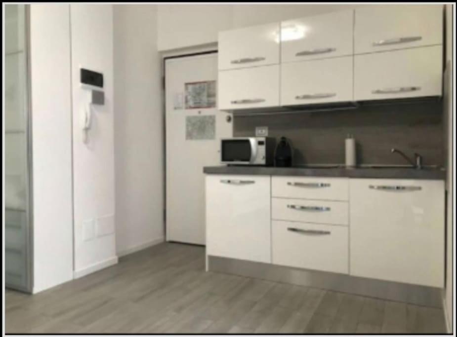 Lolo Apartment Μιλάνο Εξωτερικό φωτογραφία